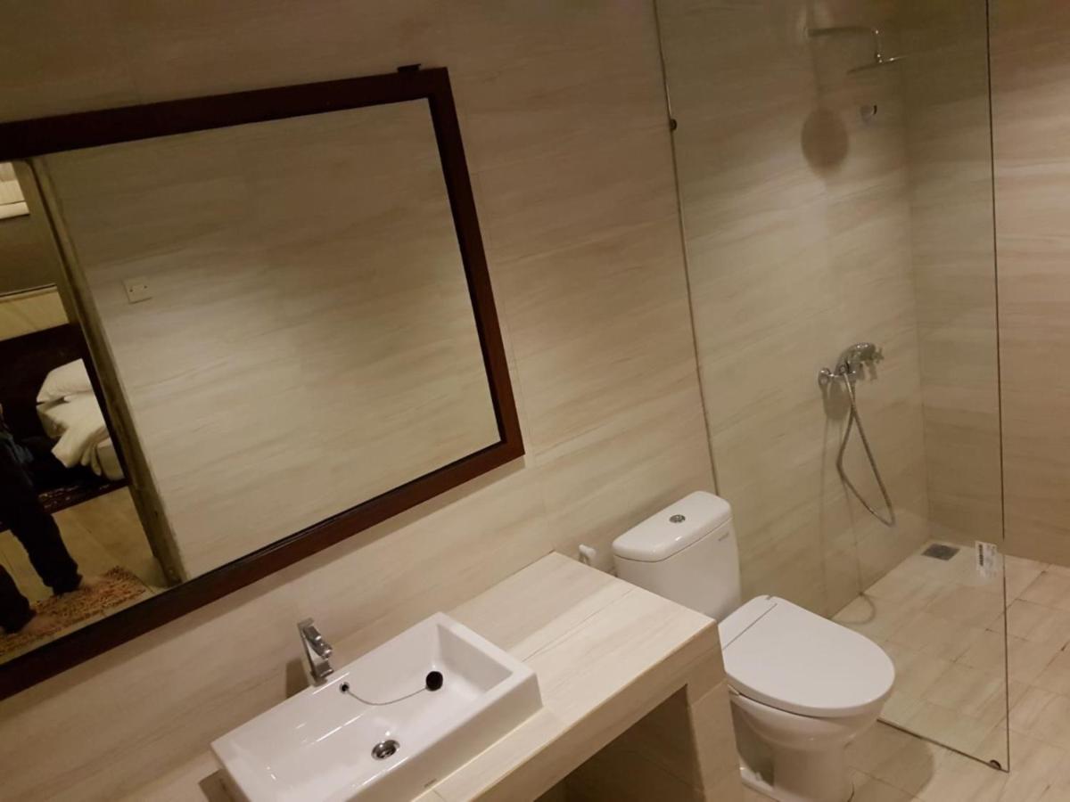 Lawu Forest Camp Sarangan Exterior foto